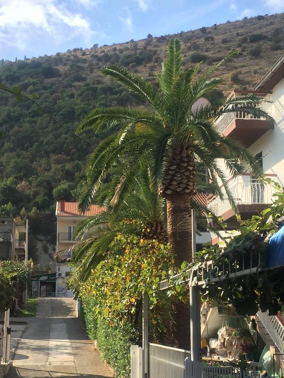 Guest House Bajceta Herceg Novi Exteriér fotografie